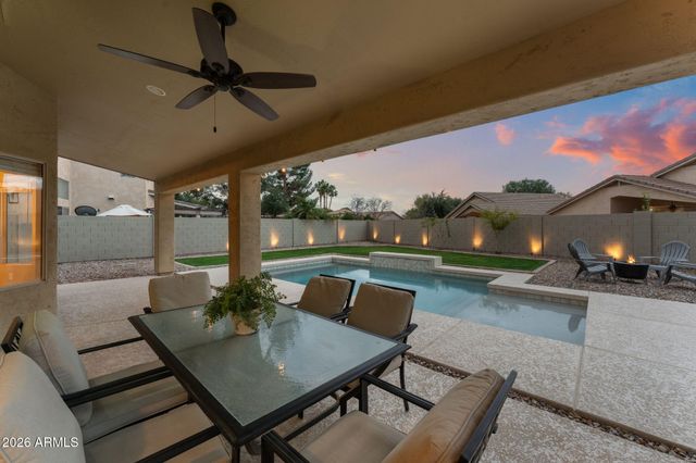 2305 E CHERRY HILLS Place, Chandler, AZ 85249