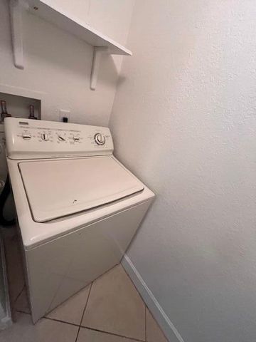 4 Renaissance Way 302, Boynton Beach, FL 33426