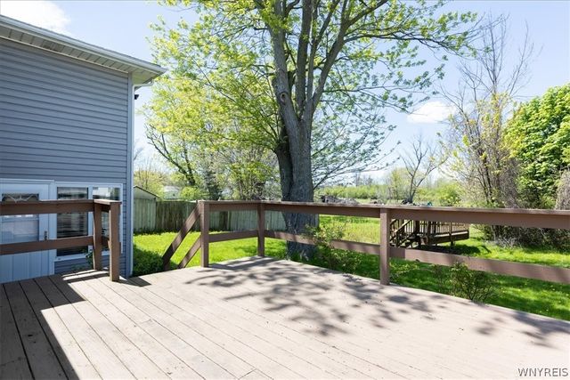 76 Frankhauser Road, Amherst, NY 14221