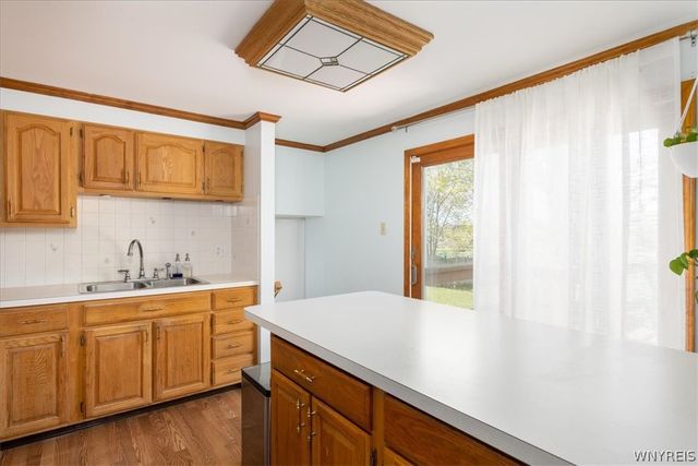 76 Frankhauser Road, Amherst, NY 14221