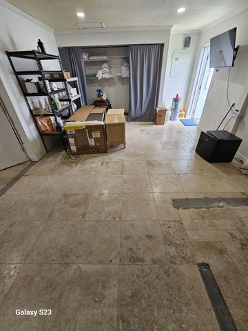 329 SE 47th, Cape Coral, FL 33904