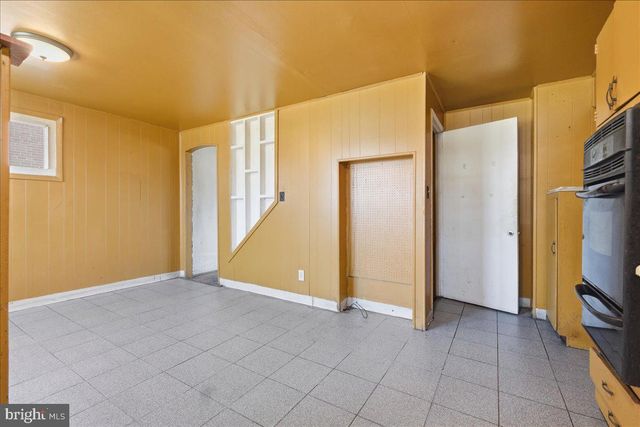 5410 CEDONIA AVE, Baltimore, MD 21206