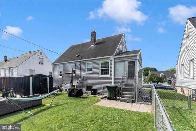 1052 FAIRVIEW RD, Hagerstown, MD 21742