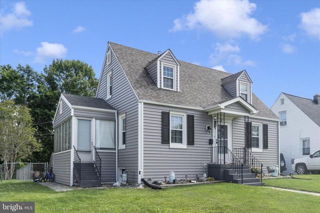 1052 FAIRVIEW RD, Hagerstown, MD 21742