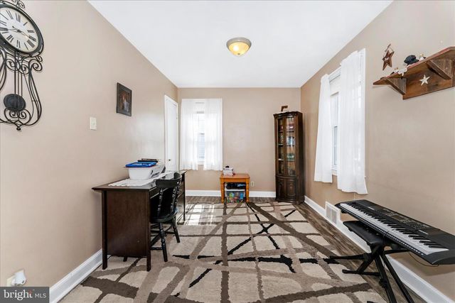 1052 FAIRVIEW RD, Hagerstown, MD 21742