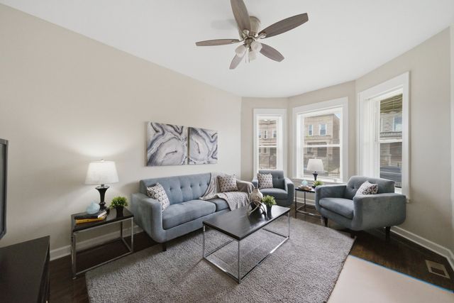 4046 W 21st Street, Chicago, IL 60623