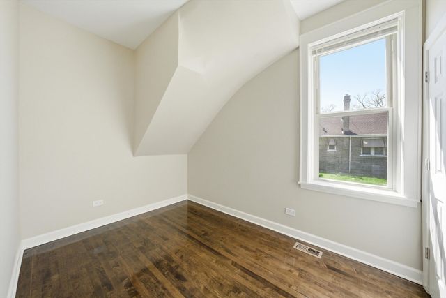 4046 W 21st Street, Chicago, IL 60623
