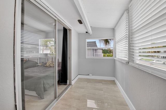 321 Saxony Trail G, Delray Beach, FL 33446