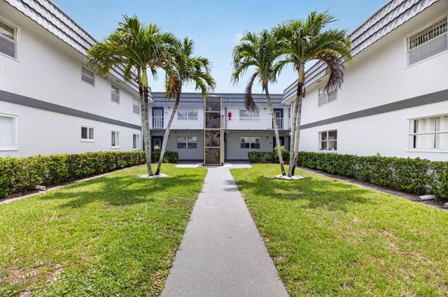 321 Saxony Trail G, Delray Beach, FL 33446