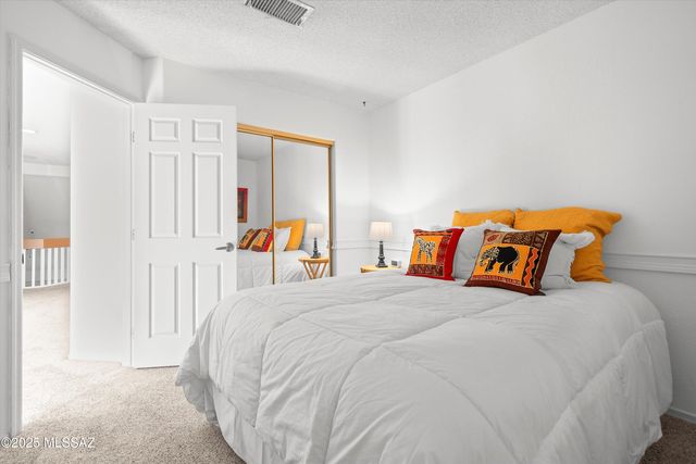 1377 E Stoney Canyon Circle, Oro Valley, AZ 85737