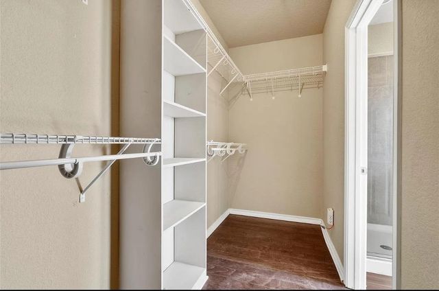 120 Emory Fields DR, Hutto, TX 78634