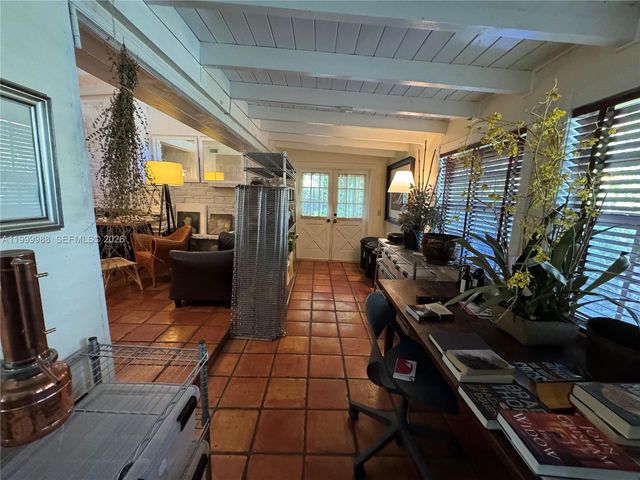 4134 Ventura Ave, Miami, FL 33133