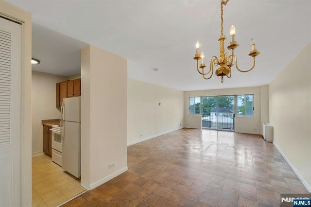 265 Main Street 209, Ridgefield Park, NJ 07660