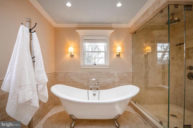 140 MEADOW VIEW DR, Reading, PA 19605