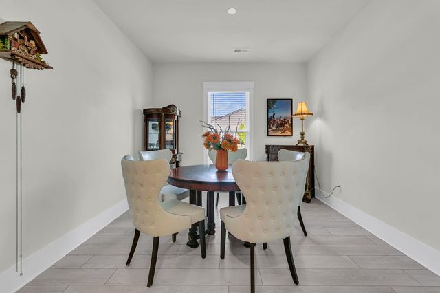 126 Hedera Court, Summerville, SC 29486