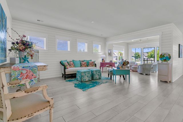 126 Hedera Court, Summerville, SC 29486