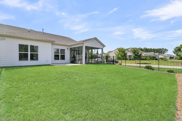 126 Hedera Court, Summerville, SC 29486