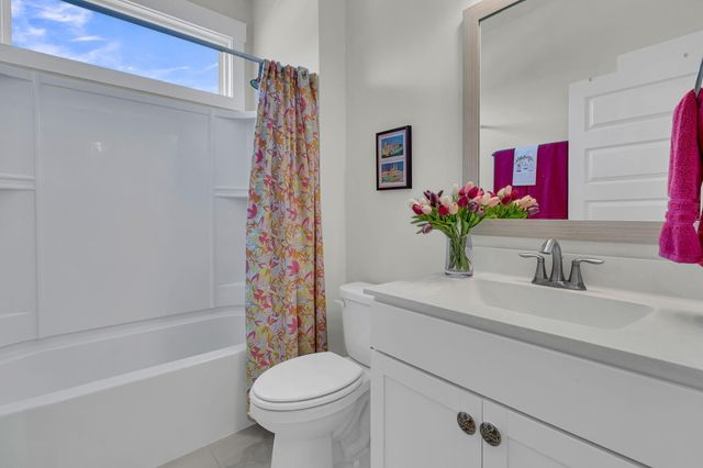 126 Hedera Court, Summerville, SC 29486