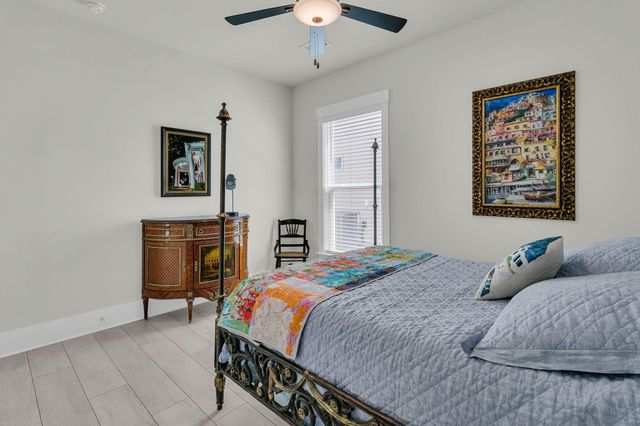 126 Hedera Court, Summerville, SC 29486