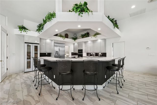 9360 White Hickory LN, Fort Myers, FL 33912