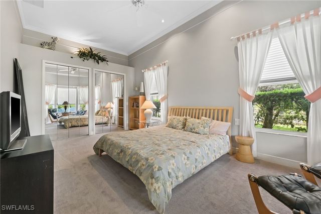 9360 White Hickory LN, Fort Myers, FL 33912