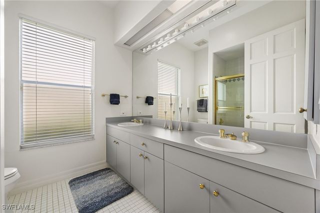 9360 White Hickory LN, Fort Myers, FL 33912