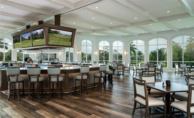 9360 White Hickory LN, Fort Myers, FL 33912