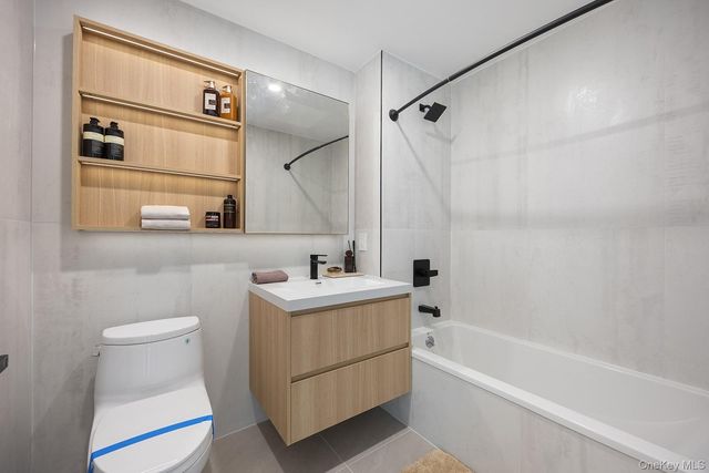 35-30 146th Street 304, Flushing, NY 11354