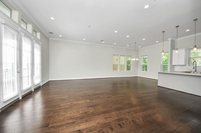 1716 Stuart Street, Houston, TX 77004