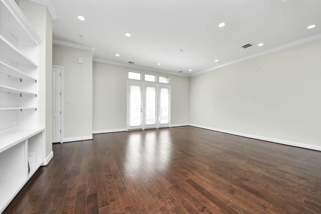 1716 Stuart Street, Houston, TX 77004