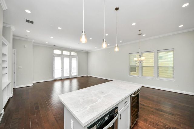 1716 Stuart Street, Houston, TX 77004