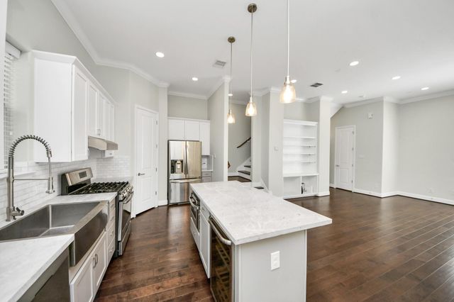 1716 Stuart Street, Houston, TX 77004