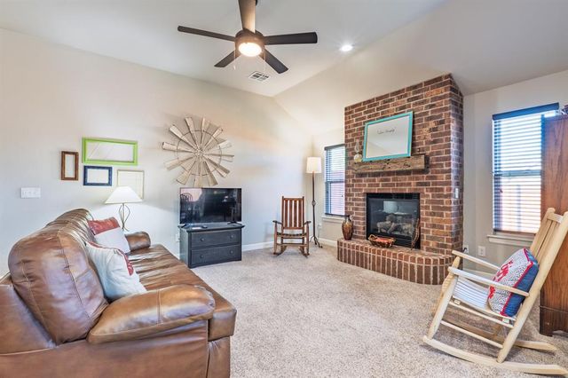 1922 Glenbrook Drive, Shawnee, OK 74804