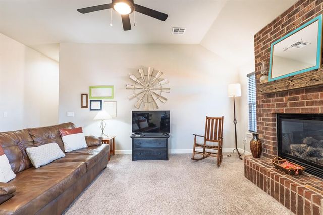 1922 Glenbrook Drive, Shawnee, OK 74804