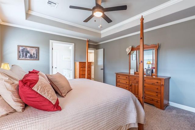 1922 Glenbrook Drive, Shawnee, OK 74804