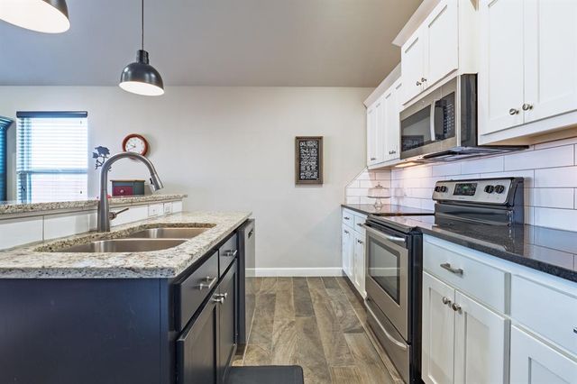 1922 Glenbrook Drive, Shawnee, OK 74804