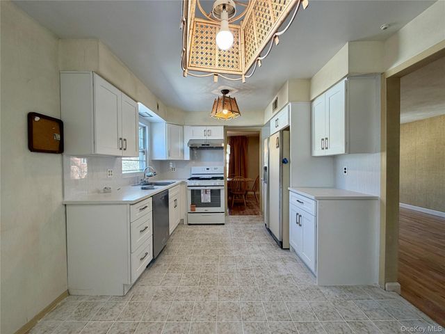 24-14 215th Street, Bayside, NY 11360