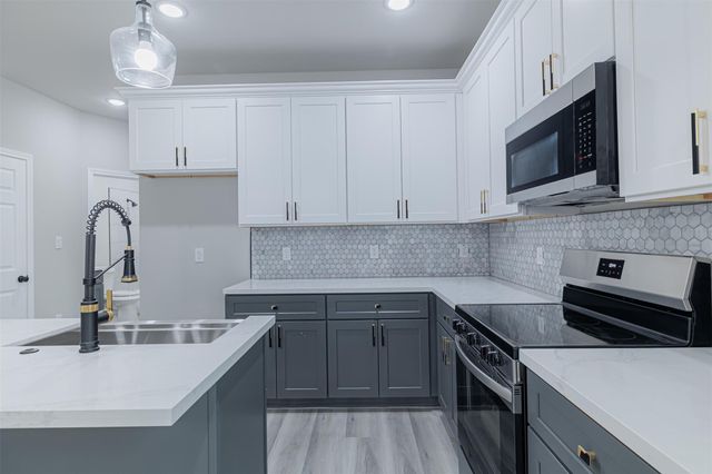 936 - A&B South Lane, Houston, TX 77088