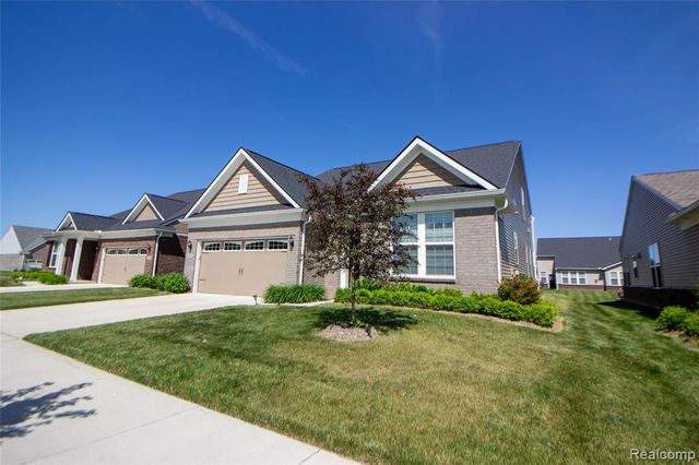 4897 Mayer St, Canton, MI 48188