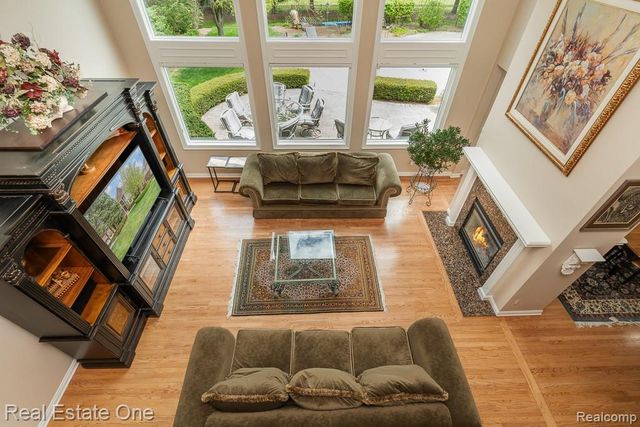 2483 Spyglass Drive, Oakland, MI 48363