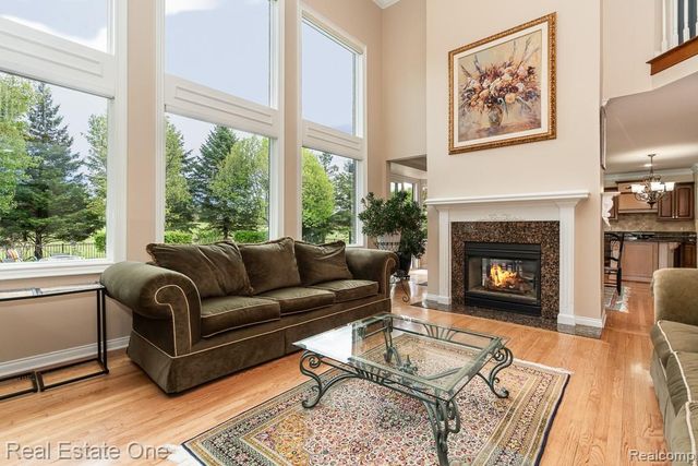 2483 Spyglass Drive, Oakland, MI 48363