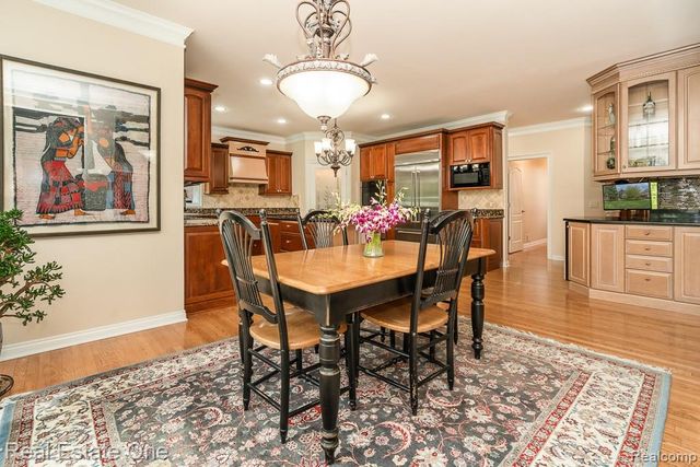 2483 Spyglass Drive, Oakland, MI 48363