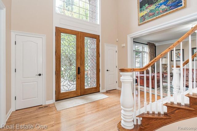 2483 Spyglass Drive, Oakland, MI 48363
