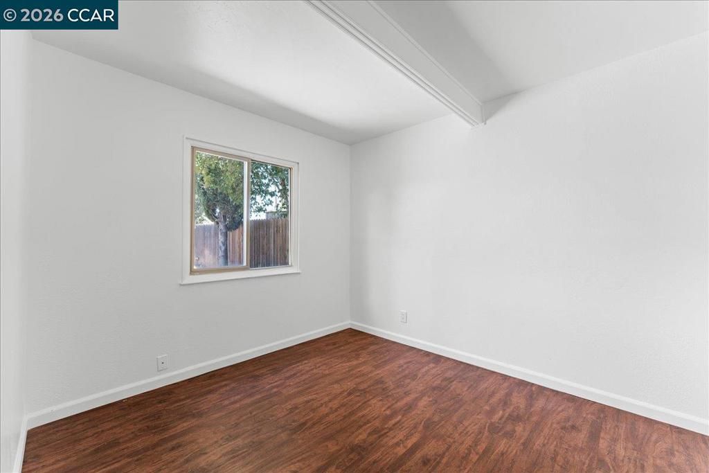 Image 17 of property listing at 341 Arcade Blvd, Sacramento, CA 95815