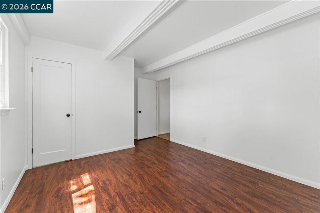 Image 24 of property listing at 341 Arcade Blvd, Sacramento, CA 95815