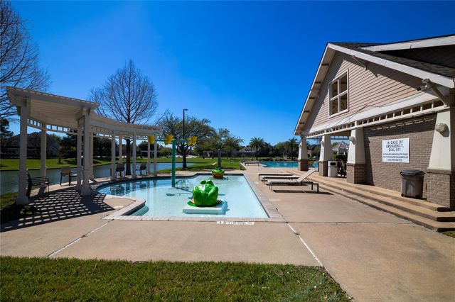 12522 Clover Walk Lane, Houston, TX 77041