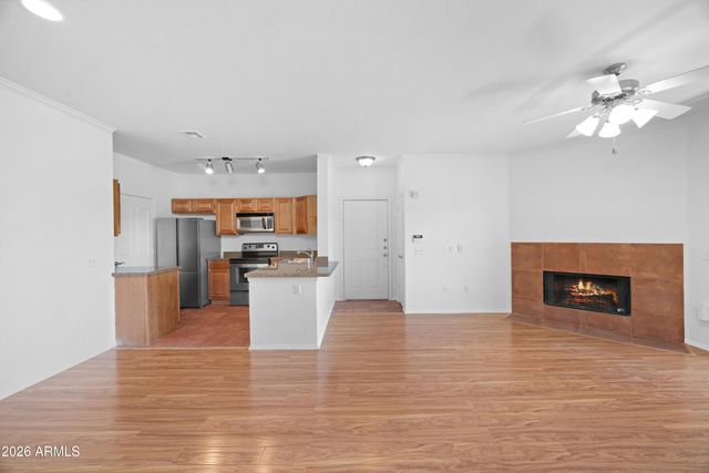 16013 S DESERT FOOTHILLS Parkway 2153, Phoenix, AZ 85048