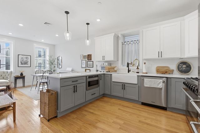 284 Sumner Street 2, Boston, MA 02128