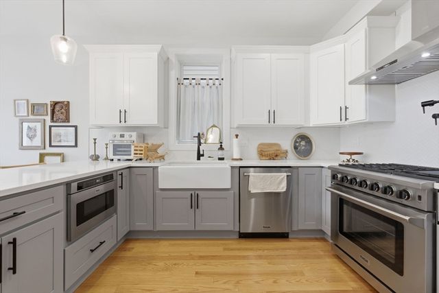 284 Sumner Street 2, Boston, MA 02128