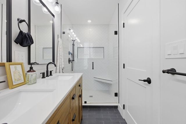 284 Sumner Street 2, Boston, MA 02128